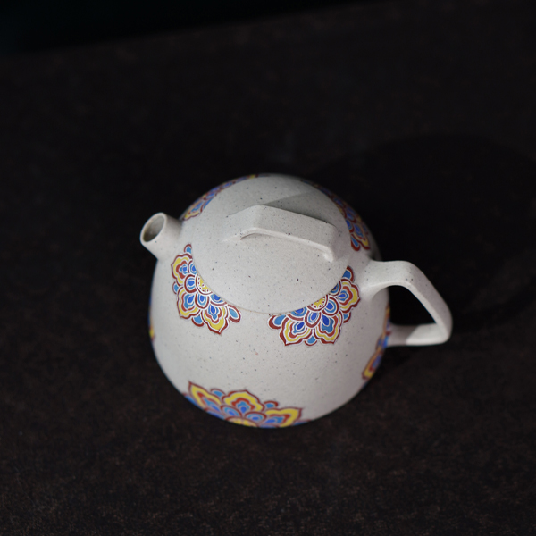 Hu Dundun · White Duan Ni with Baoxiang Flower - 图片 2